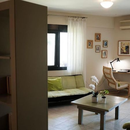 Apartment With Garden In Thessaloniki. Exterior photo